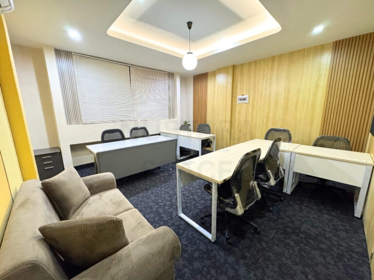 Ruang Rinjani Nustara Space